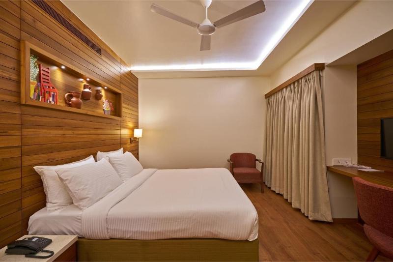 Hotel Atharv image