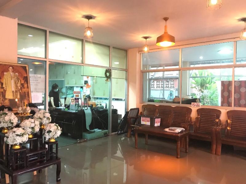 Areechon Apartment image