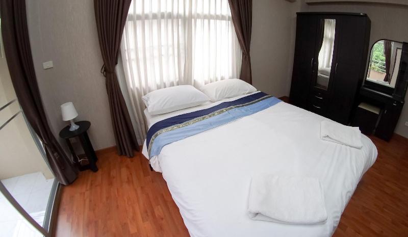 Areechon Apartment image