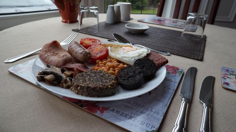 Lindean Guest House image