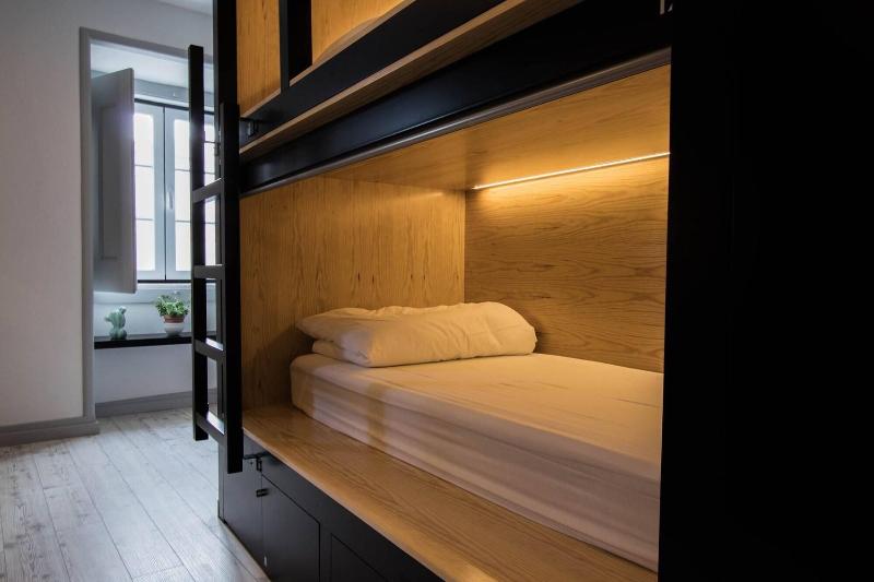 Gig Capsule Hostel image