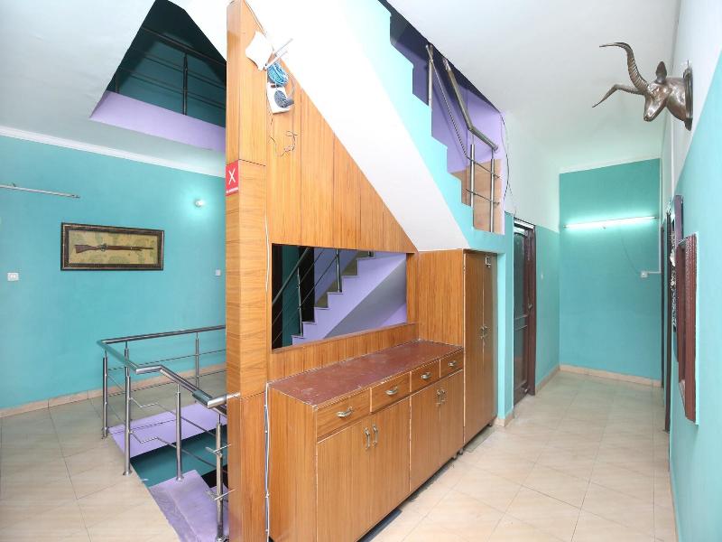 5906 Hotel Parvaaz — photo 4