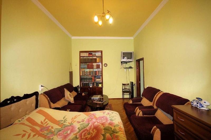 Apartment In The Center — photo 2