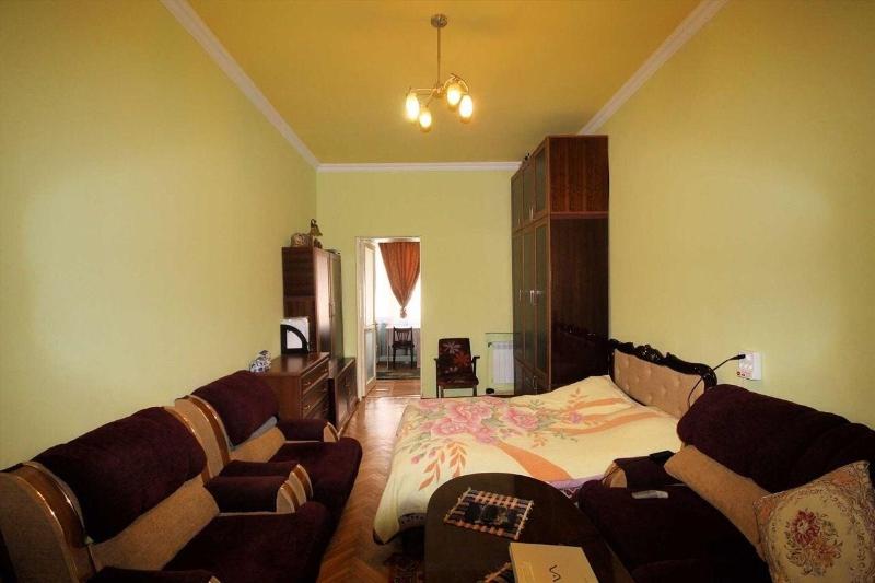 Apartment In The Center — photo 3