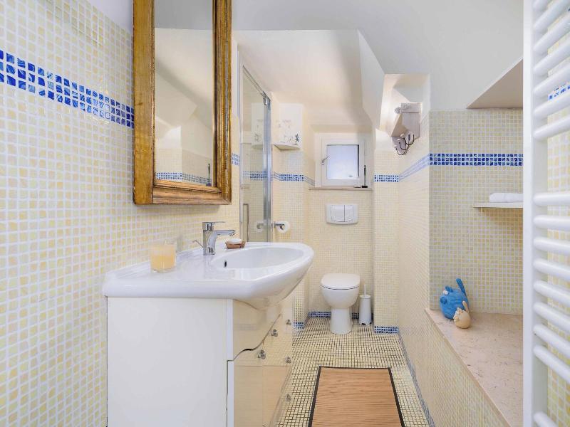 Albergodiffusovolterra image