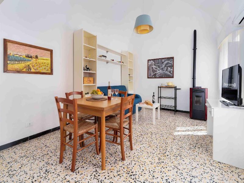 Albergodiffusovolterra image
