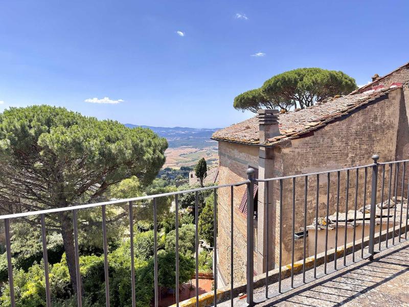Albergodiffusovolterra image