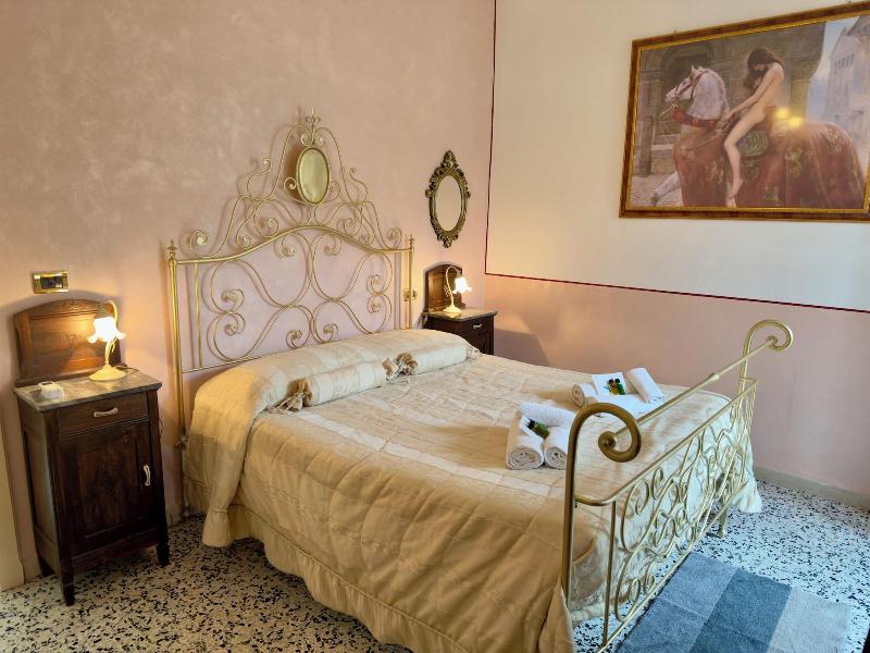 Albergodiffusovolterra image