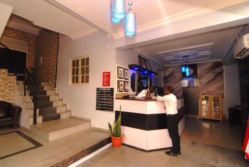 Silverland Hotel And Suites image