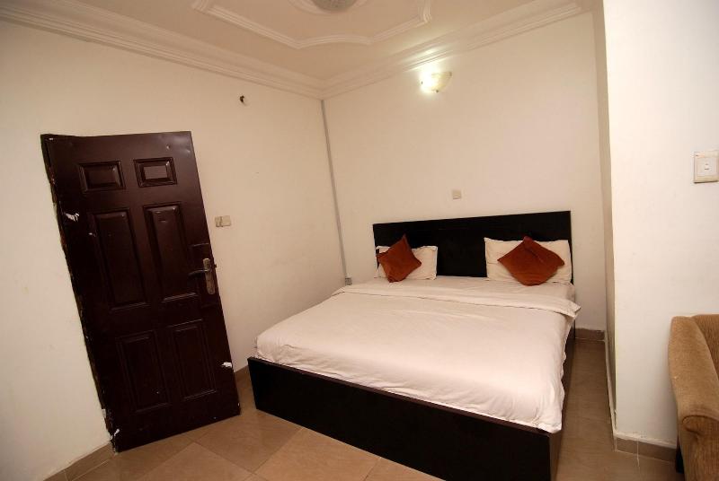 Silverland Hotel And Suites image