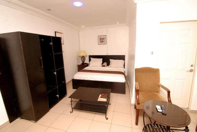 Silverland Hotel And Suites image