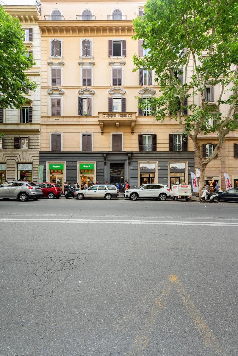Brancaccio Luxury Suites image