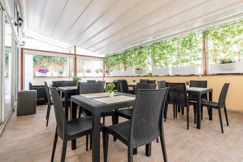 Brancaccio Luxury Suites image