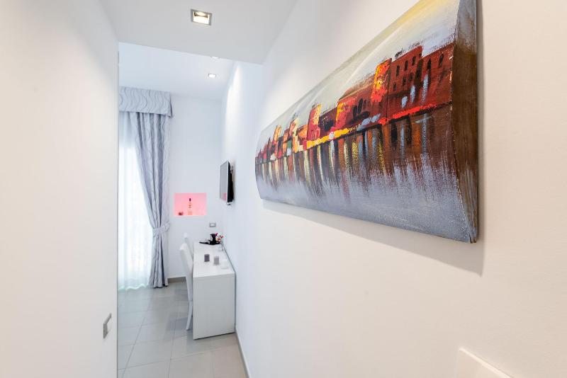 Brancaccio Luxury Suites image