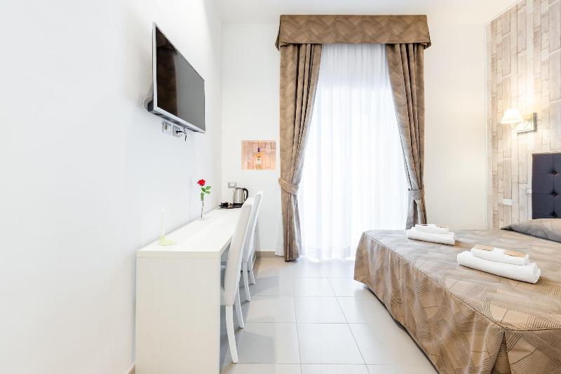 Brancaccio Luxury Suites image