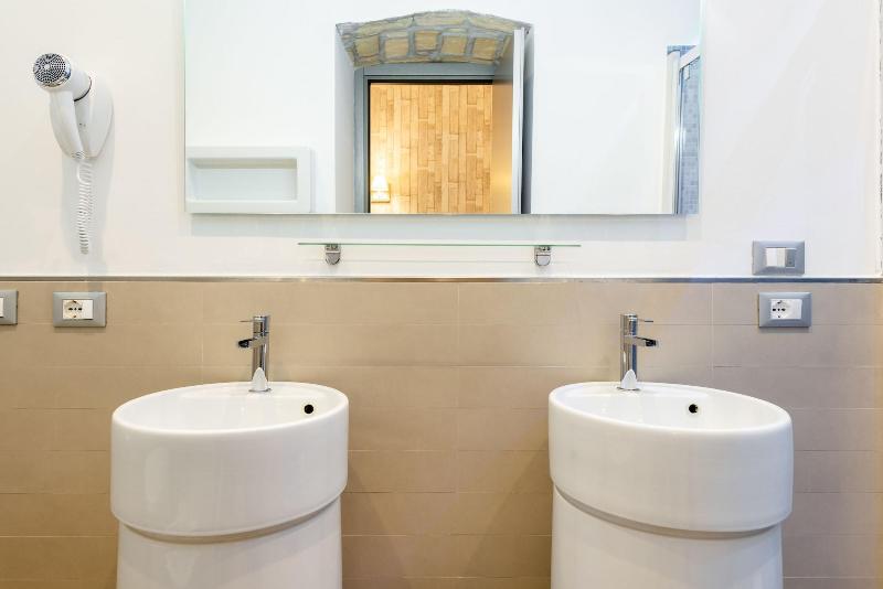 Brancaccio Luxury Suites image