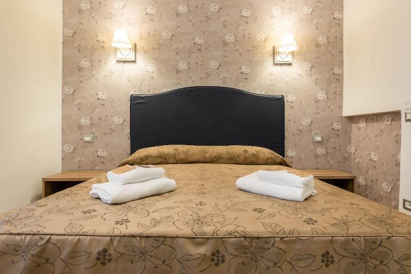 Brancaccio Luxury Suites image