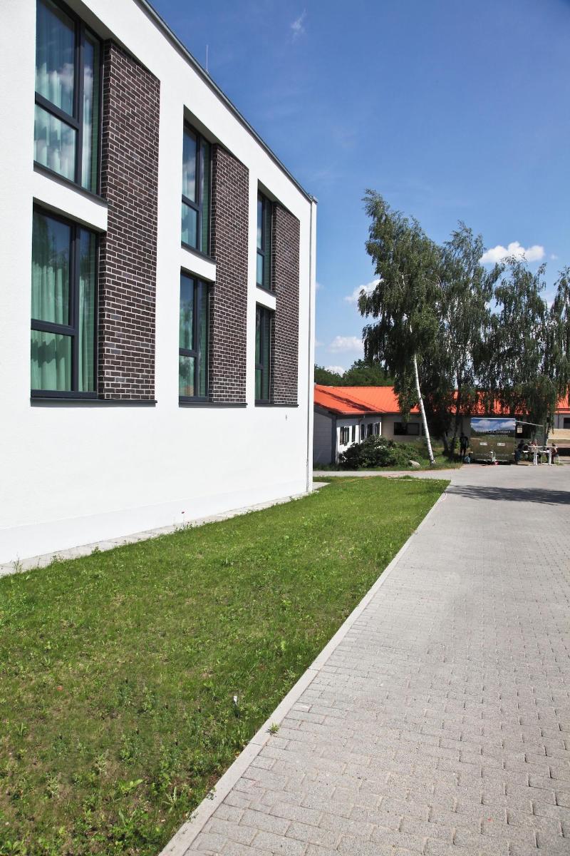 Country Inn Hotel Pha Ben image