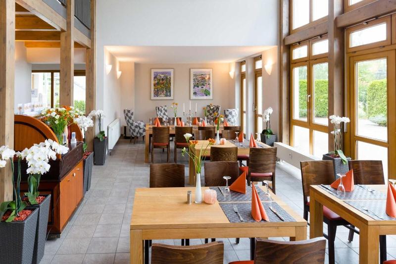 Country Inn Hotel Pha Ben image