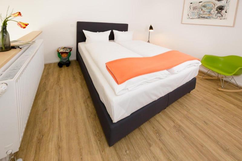 Country Inn Hotel Pha Ben image
