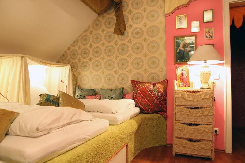 Die Wohngemeinschaft Hostel image