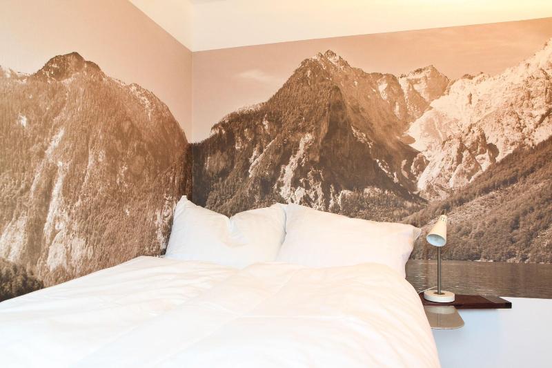 Die Wohngemeinschaft Hostel image