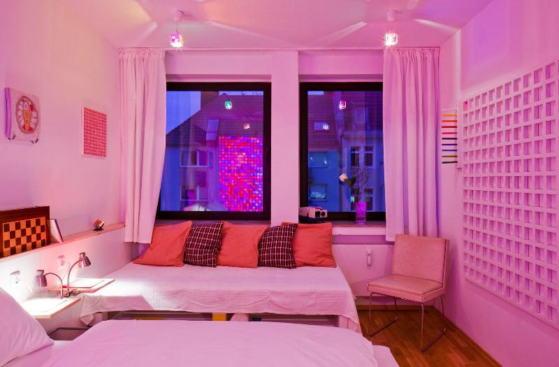 Die Wohngemeinschaft Hostel image