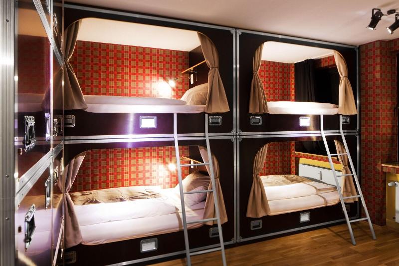 Die Wohngemeinschaft Hostel image