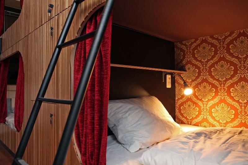 Die Wohngemeinschaft Hostel image