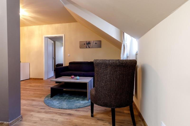 Apartments Menuet image