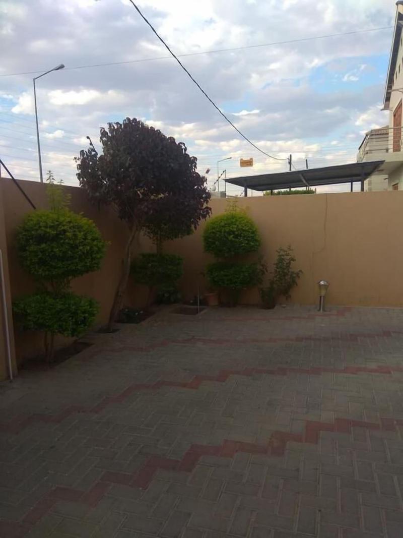Rosebuds Guesthouse image