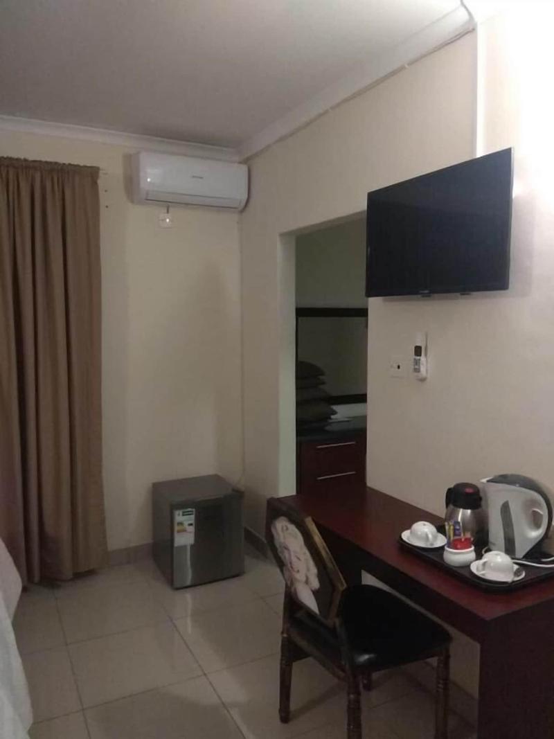 Rosebuds Guesthouse image