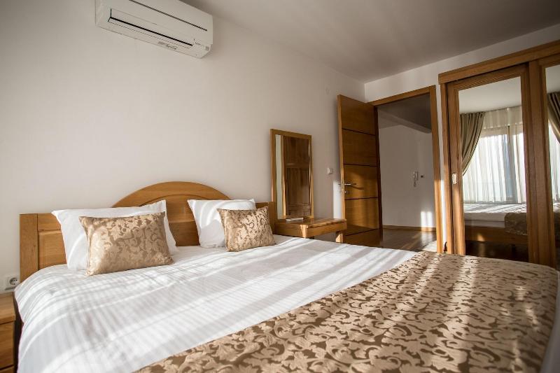 Vip Apartments image