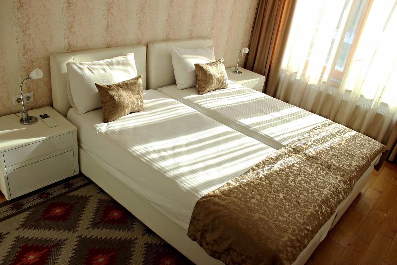 Vip Apartments image
