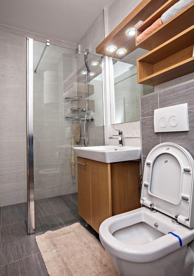 Vip Apartments image