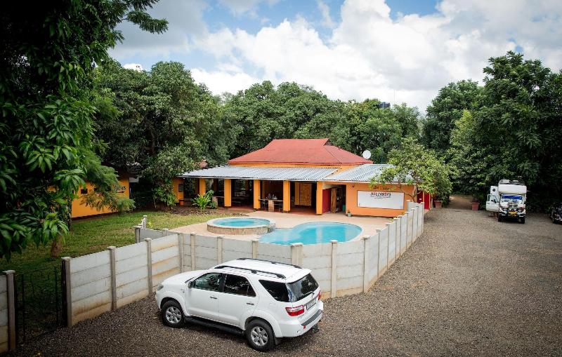 Jollyboys Camp Hostel — photo 4