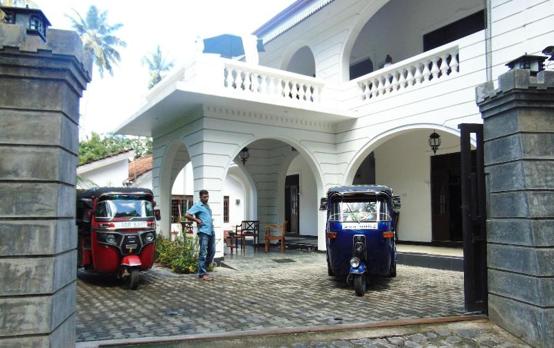 Sri Lankan Villa image