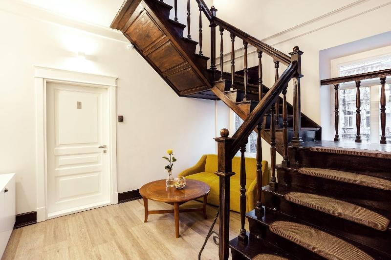 Jolly Apartments — main photo