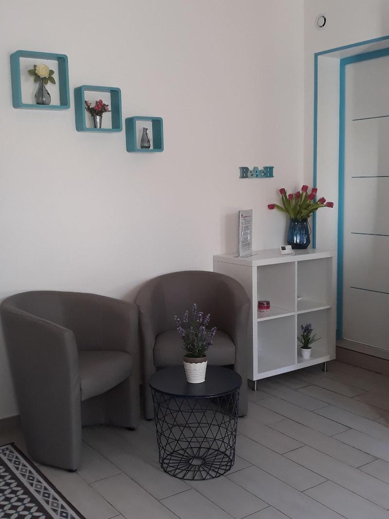 Eglantine Et Cha Vrefeuille image
