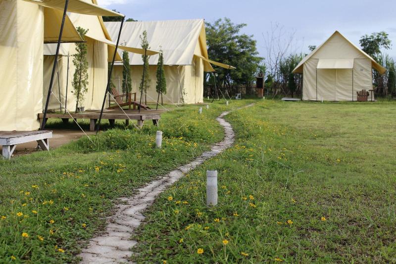 Rai Ruen Rom Organic Farm image
