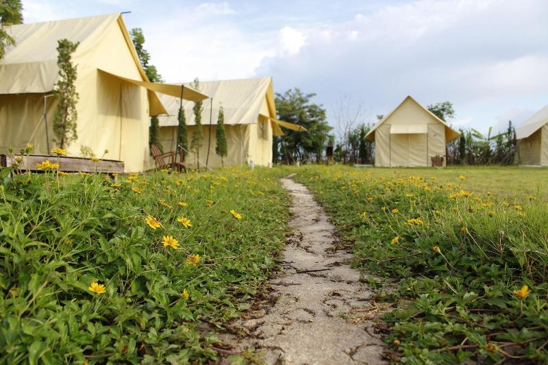 Rai Ruen Rom Organic Farm image