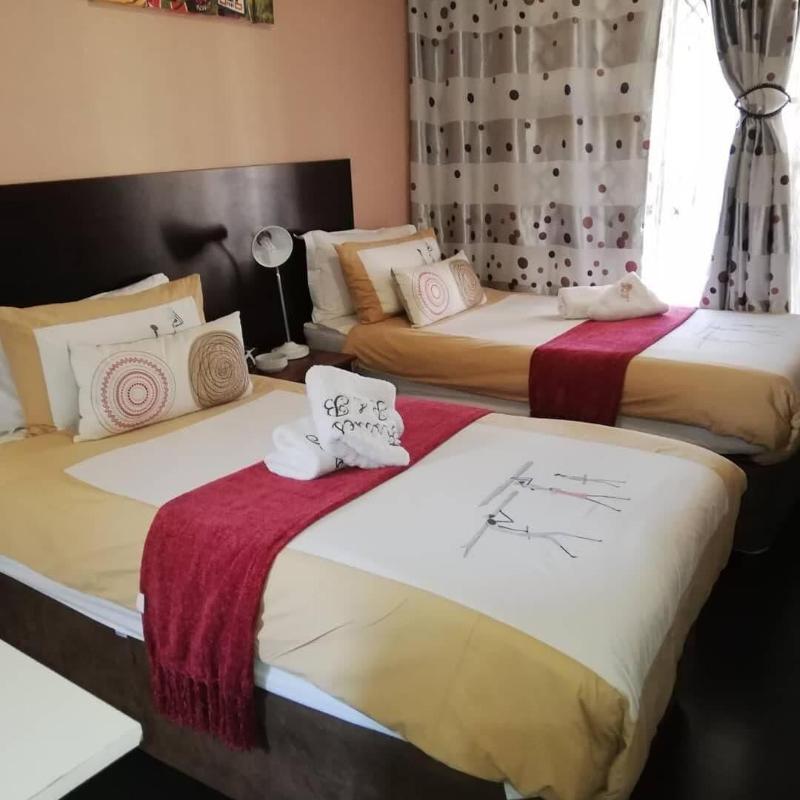 Flossiea ™s Bed And Breakfast image
