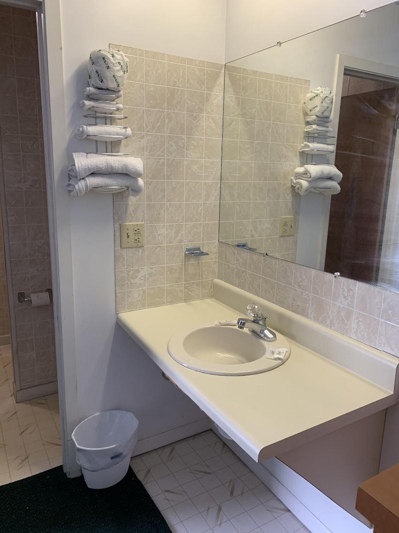 Boone Trail Inn — photo 24