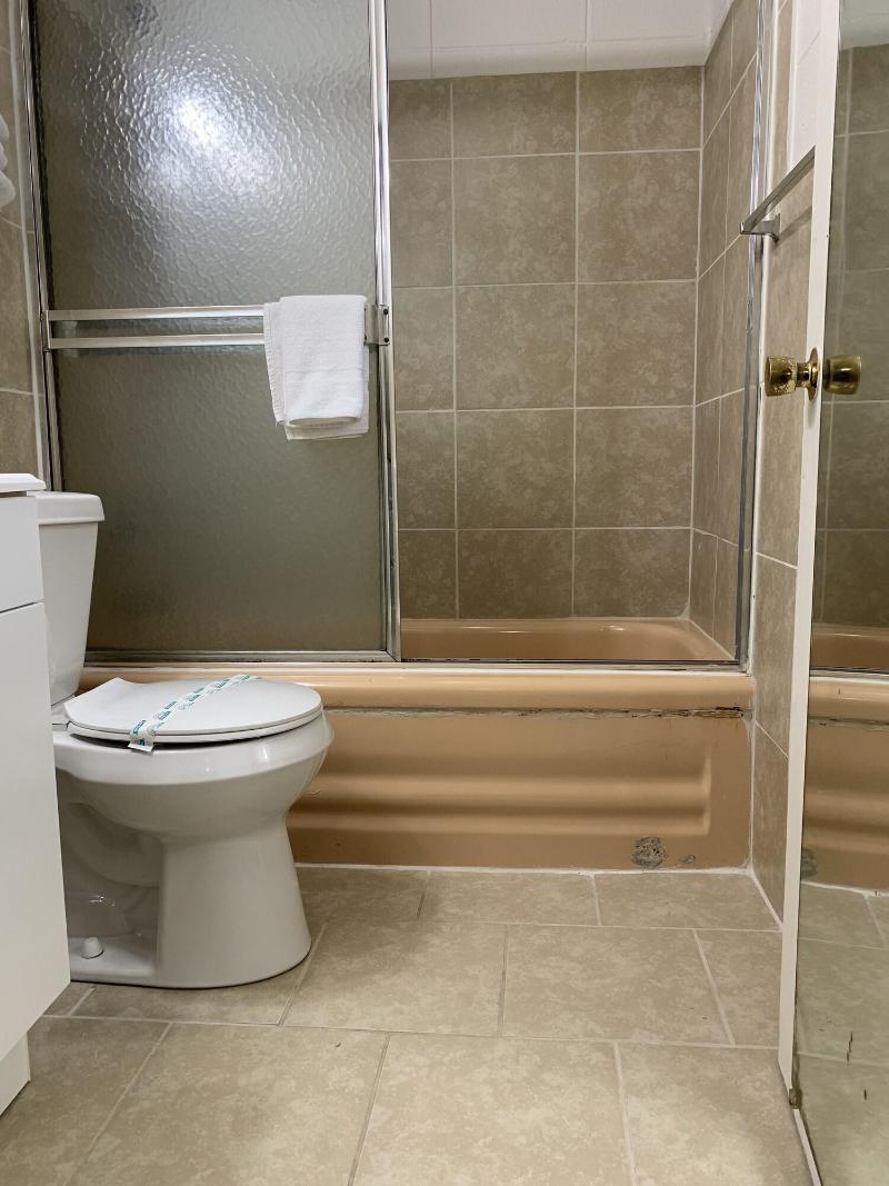 Boone Trail Inn — photo 25