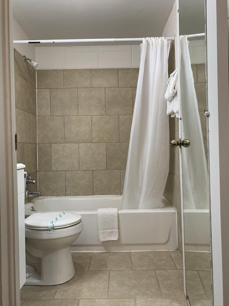 Boone Trail Inn — photo 31