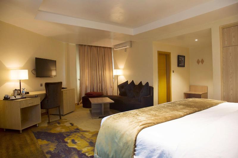 Bon Hotel Elvis image