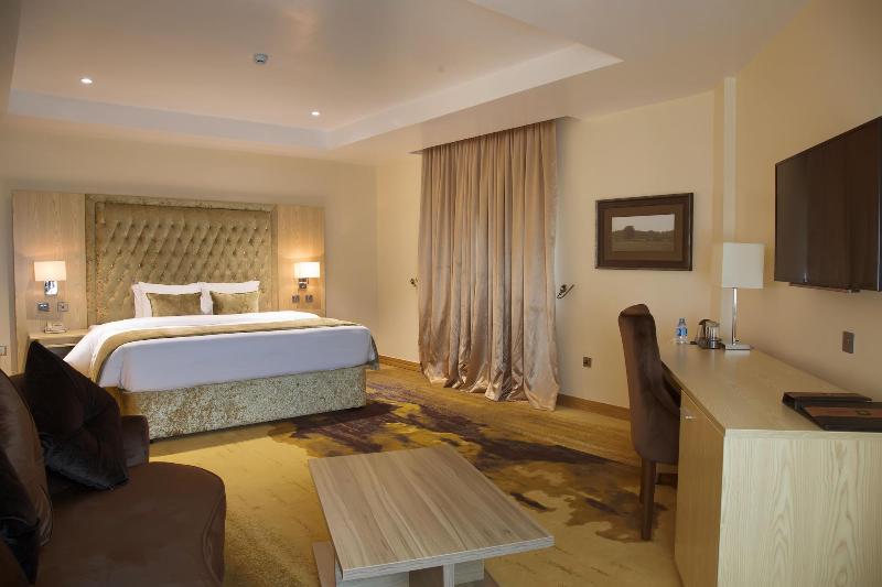 Bon Hotel Elvis image