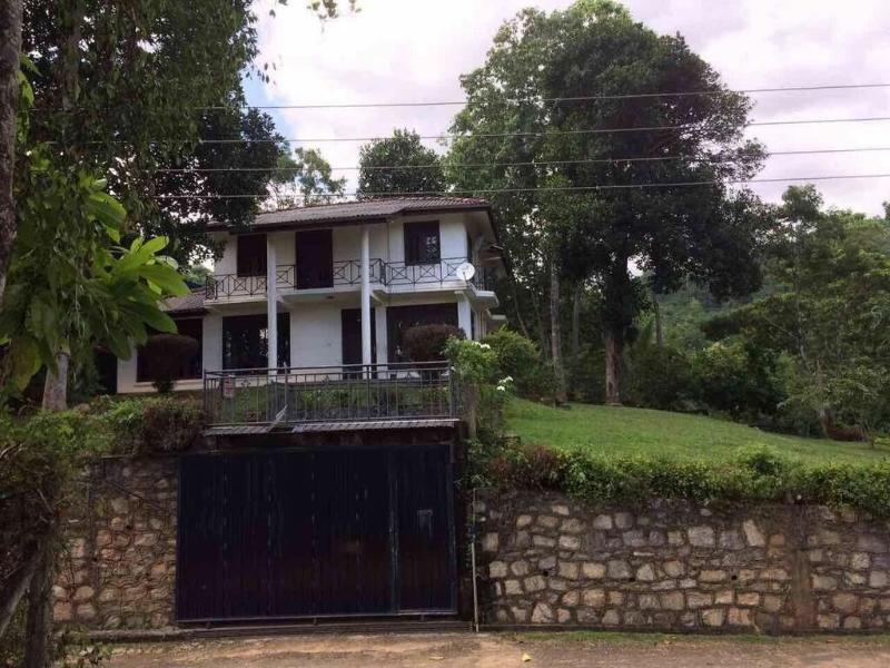 Kandy C image