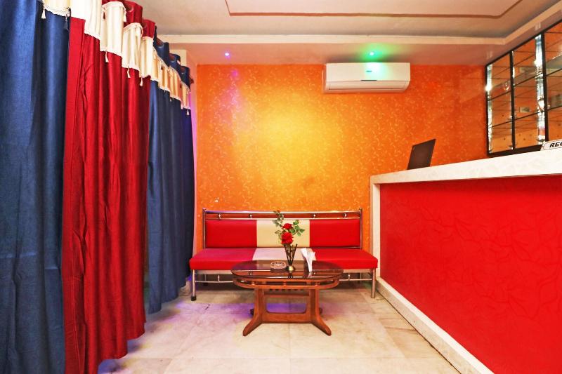 16627 Xpress Inn image