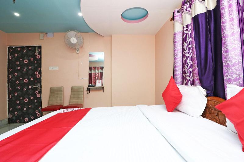 16627 Xpress Inn image